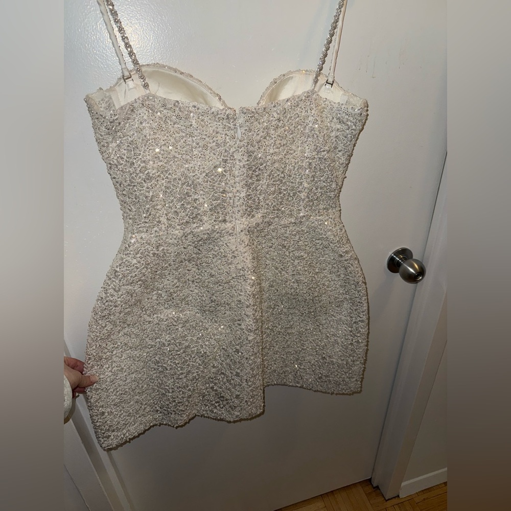 NADINE MERABI White Sleeveless Sweetheart Mini Dress - Picture 7 of 16
